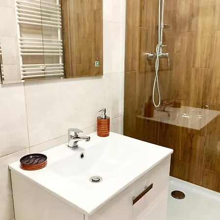 Wola 12b By Homeprime Apartamento *