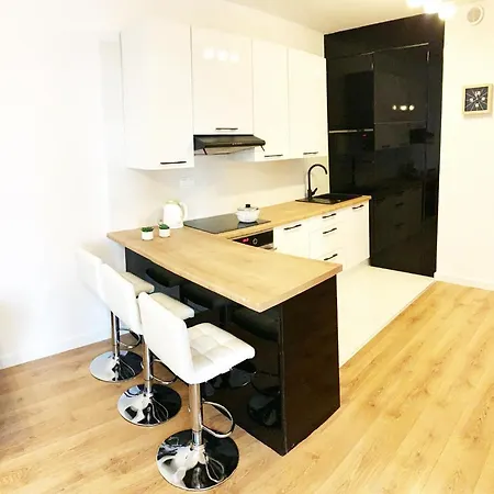 Lejlighed Wola 12b By Homeprime Warszawa