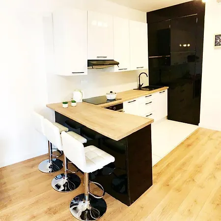 Wola 12b By Homeprime * Warszawa